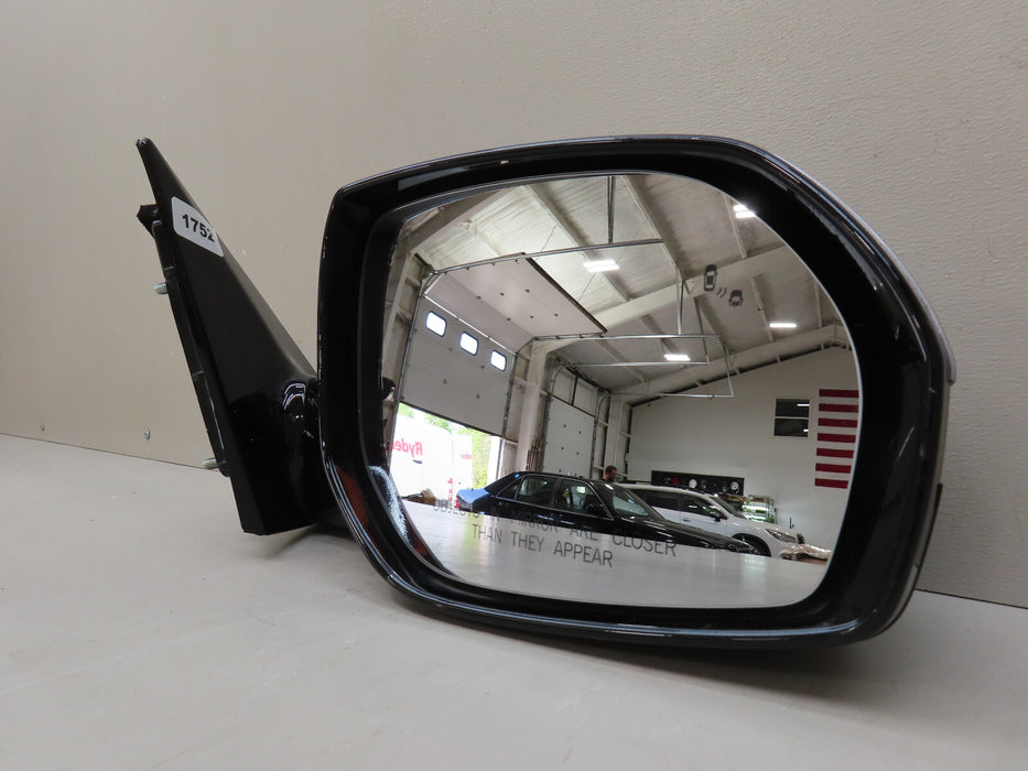 2016-2019 HYUNDAI SANTA FE FRONT RIGHT PASSENGER SIDE MIRROR OEM