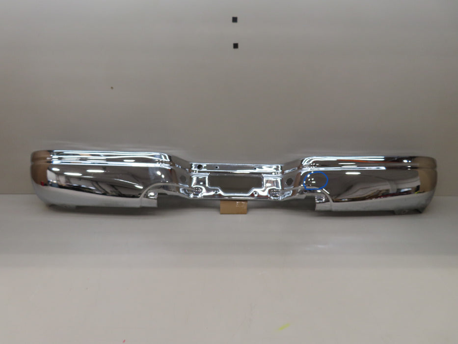 2000-2005 FORD EXCURSION REAR STEP METAL BUMPER OEM
