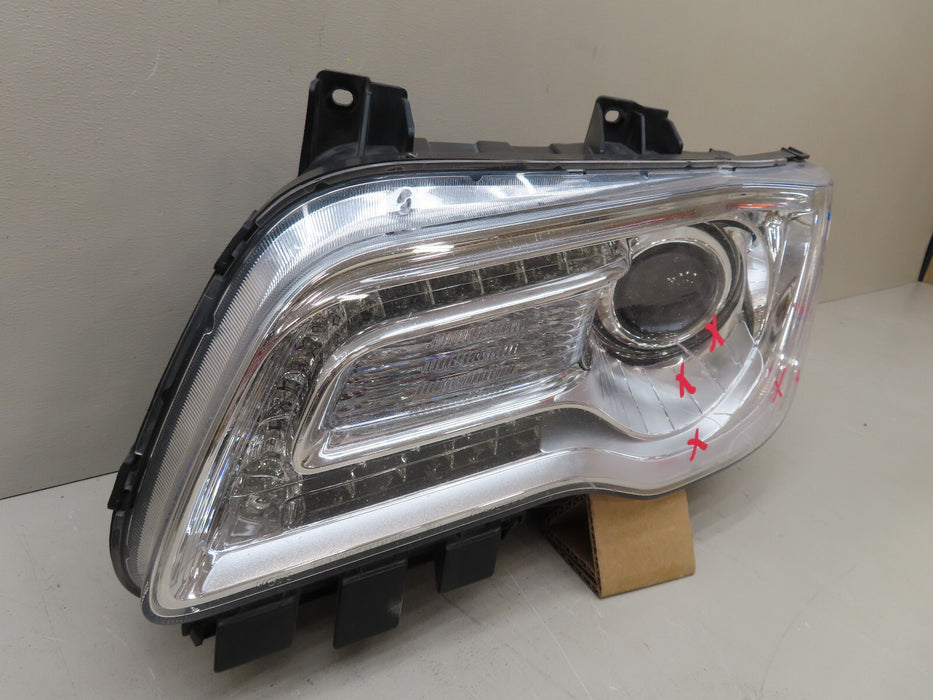 2017-2023 CHRYSLER 300 FRONT LEFT DRIVER HEADLIGHT HALOGEN OEM 68269811AA