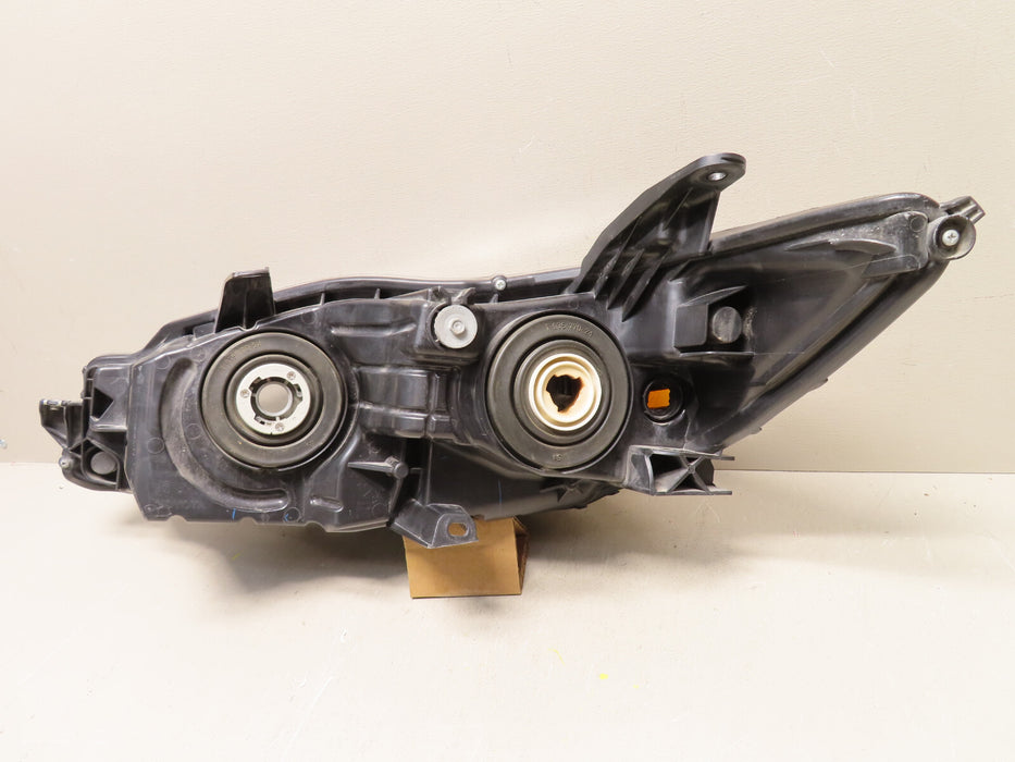 2015 2016 2017 TOYOTA CAMRY RIGHT PASSENGER HEADLIGHT LAMP HALOGEN OEM