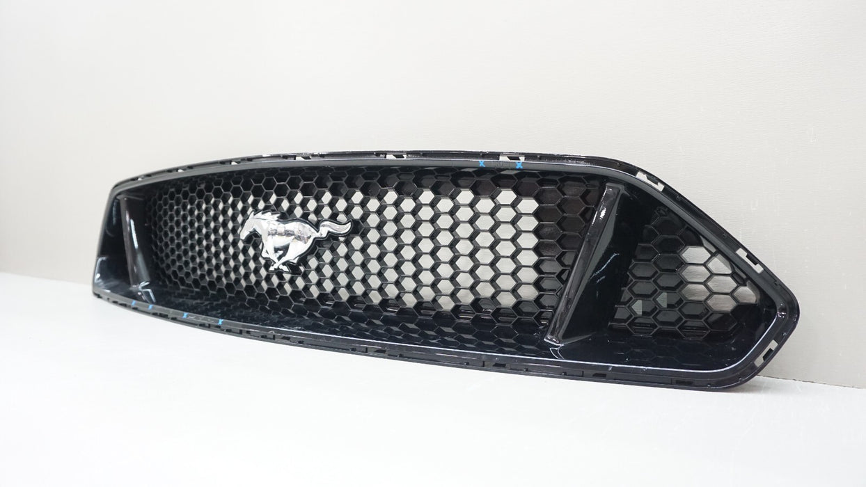2018-2023 FORD MUSTANG GT ECOBOOST FRONT UPPER RADIATOR GRILLE JR3B-8200 OEM
