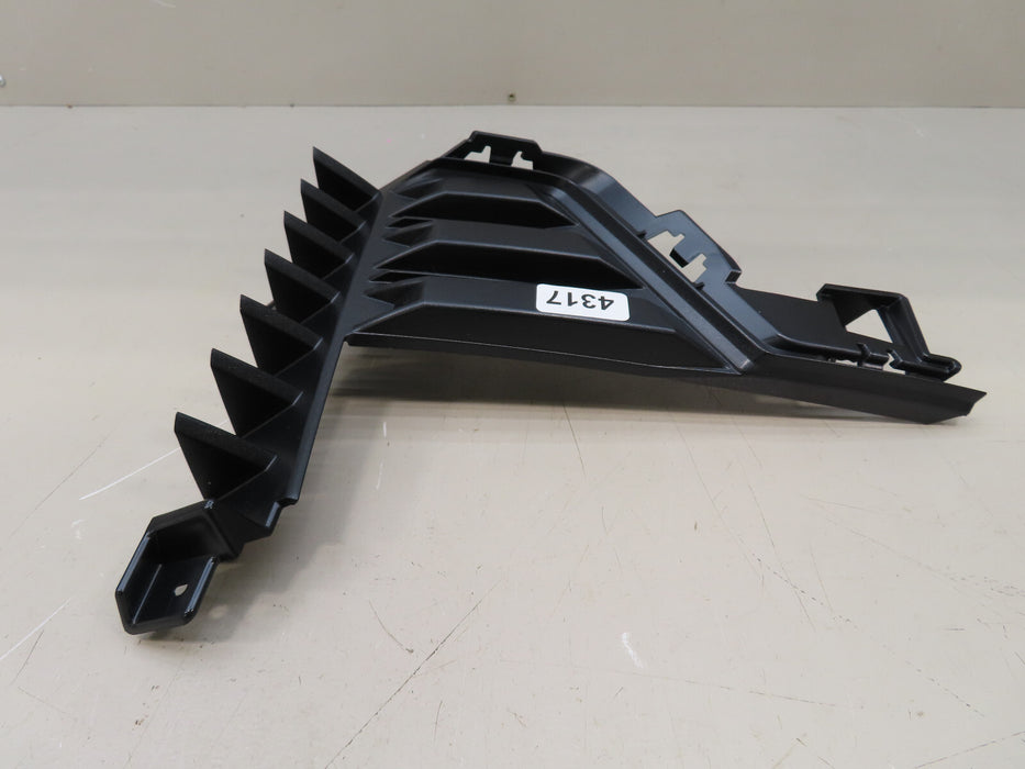 2022 2023 CHEVROLET SILVERADO 1500 FRONT LEFT DRIVER SIDE AIR DUCT MOLDING OEM