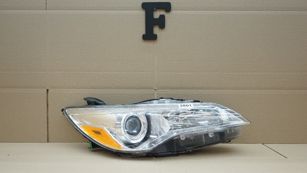 2015-2017 TOYOTA CAMRY FRONT RH RIGHT PASSENGER SIDE HEADLIGHT OEM