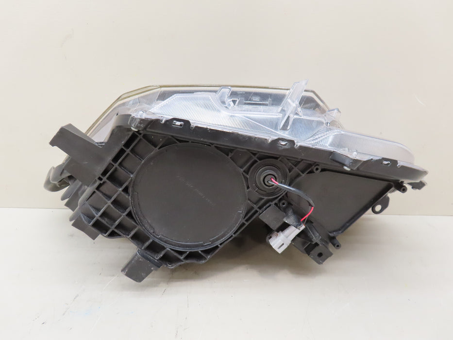 2016-2018 TOYOTA RAV-4 HEADLIGHT FRONT PASSENGER RIGHT SIDE HALOGEN LAMP OEM