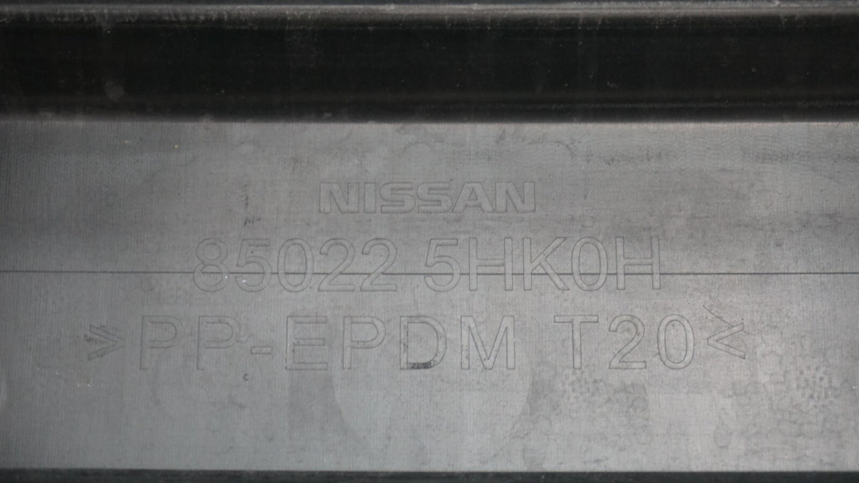 2017-2019 NISSAN ROGUE REAR BUMPER COVER PANEL OEM 850225HK0H