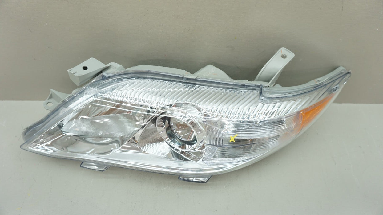 2010-2011 TOYOTA CAMRY FRONT LEFT DRIVERS SIDE HEADLIGHT HALOGEN AFTERMARKET