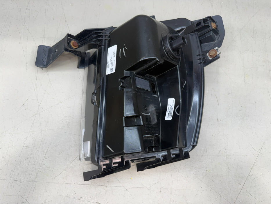 2015-2021 TESLA MODEL X RIGHT RH LOWER FRONT FOG LIGHT 1034325 00 B OEM
