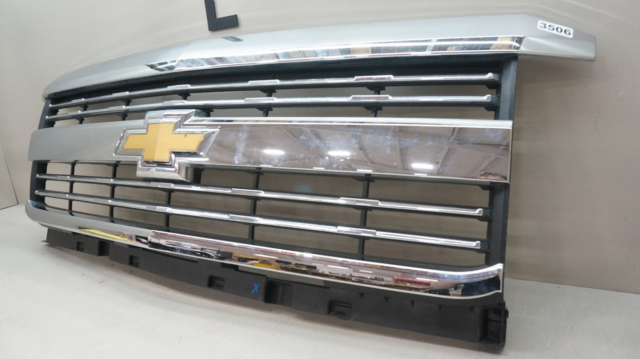 2015-2019 CHEVROLET SILVERADO 2500 3500 FRONT RADIATOR GRILLE OEM 22796386