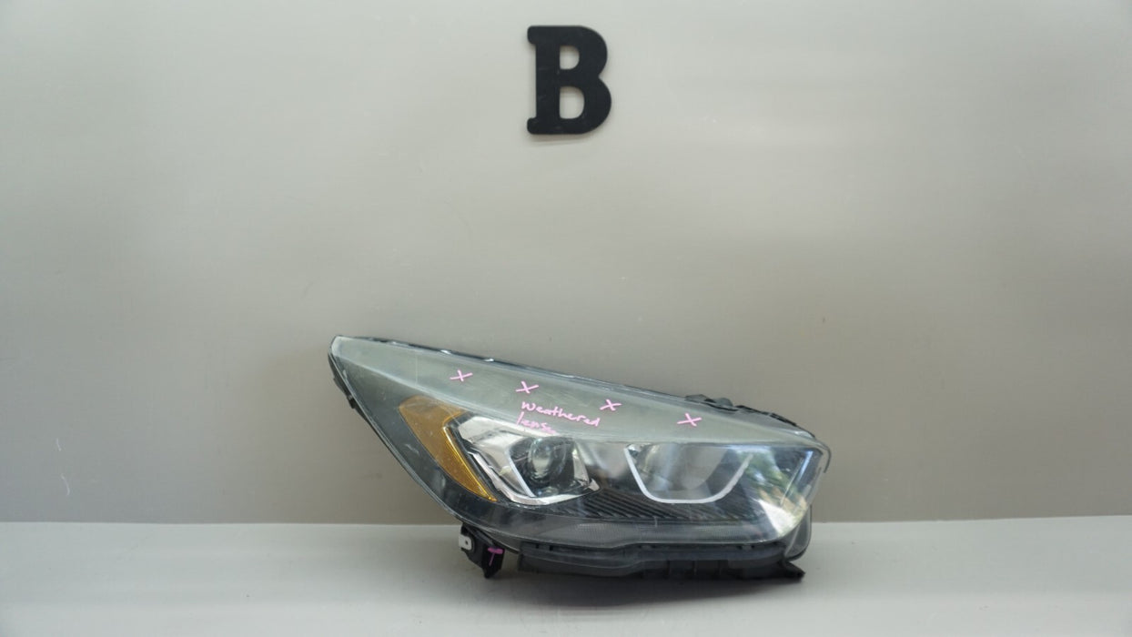 2017-2019 FORD ESCAPE RIGHT SIDE HEADLIGHT HALOGEN W/ LED OEM GJ54-13W029-CF