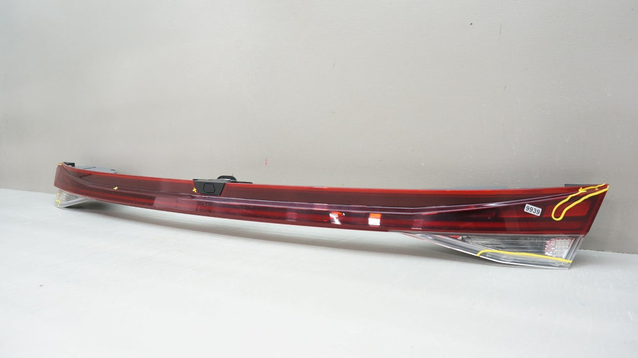 2021-2023 HYUNDAI ELANTRA REAR CENTER TAIL LIGHT BRAKE LAMP PANEL OEM 92409AA120