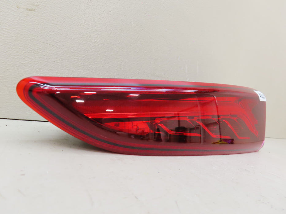 2018-2021 HYUNDAI KONA REAR RIGHT PASSENGER SIDE INNER TAIL LIGHT OEM