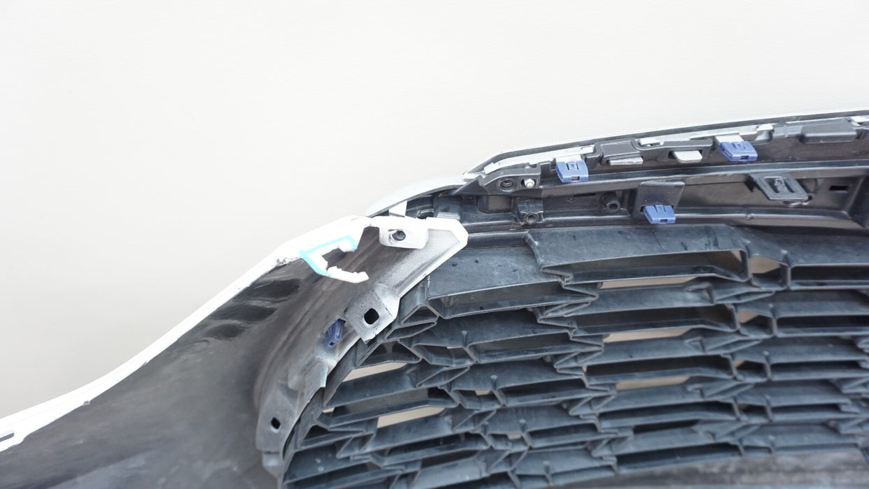 2020-2021 TOYOTA HIGHLANDER FRONT BUMPER COVER PANEL W GRILLE OEM
