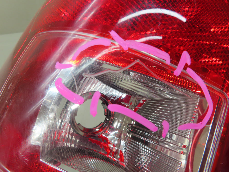 2007-2014 CHEVROLET SILVERADO 1500 REAR LEFT DRIVER TAIL LIGHT HALOGEN OEM