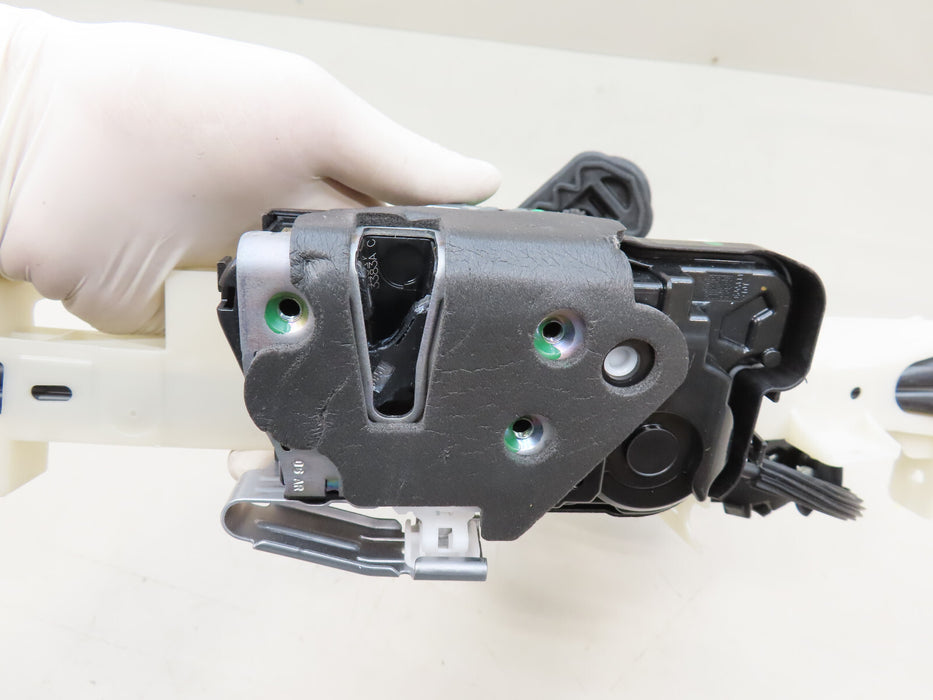 2020-2024 FORD ESCAPE FRONT RIGHT EXTERIOR DOOR HANDLE OEM LJ6B-S224A37-HF