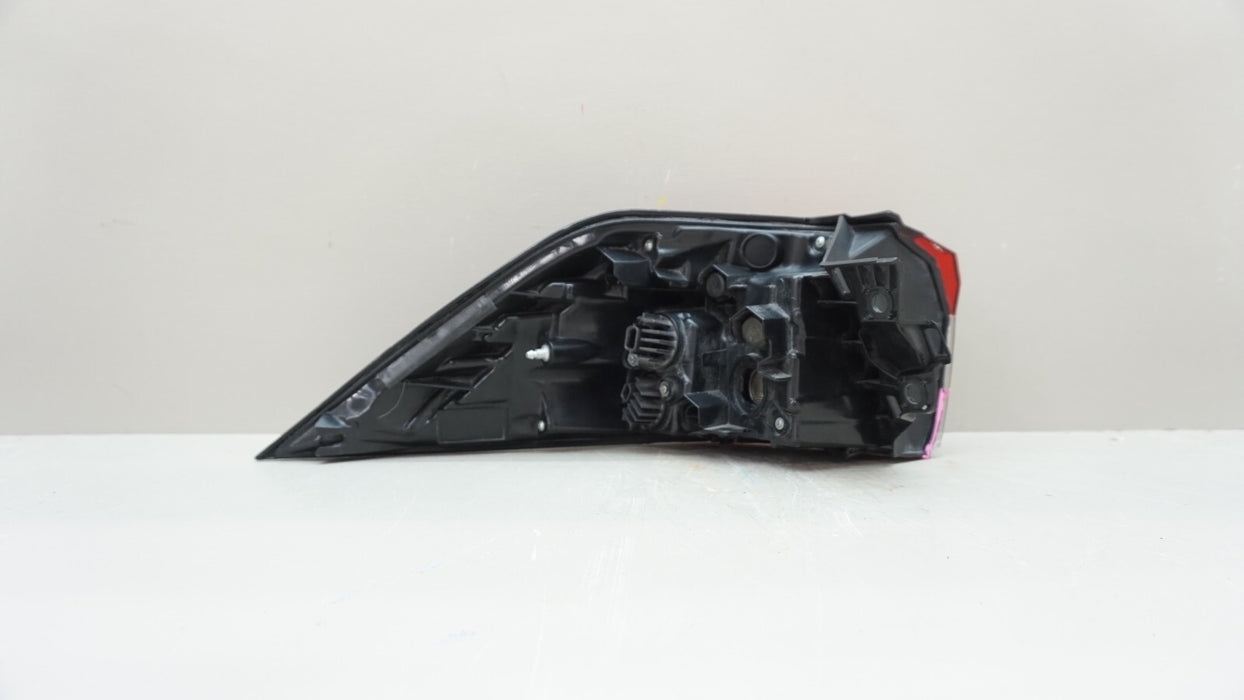 2019-2023 TOYOTA RAV4 REAR RIGHT PASSENGER SIDE TAIL LIGHT LED OEM 19 20 21 22