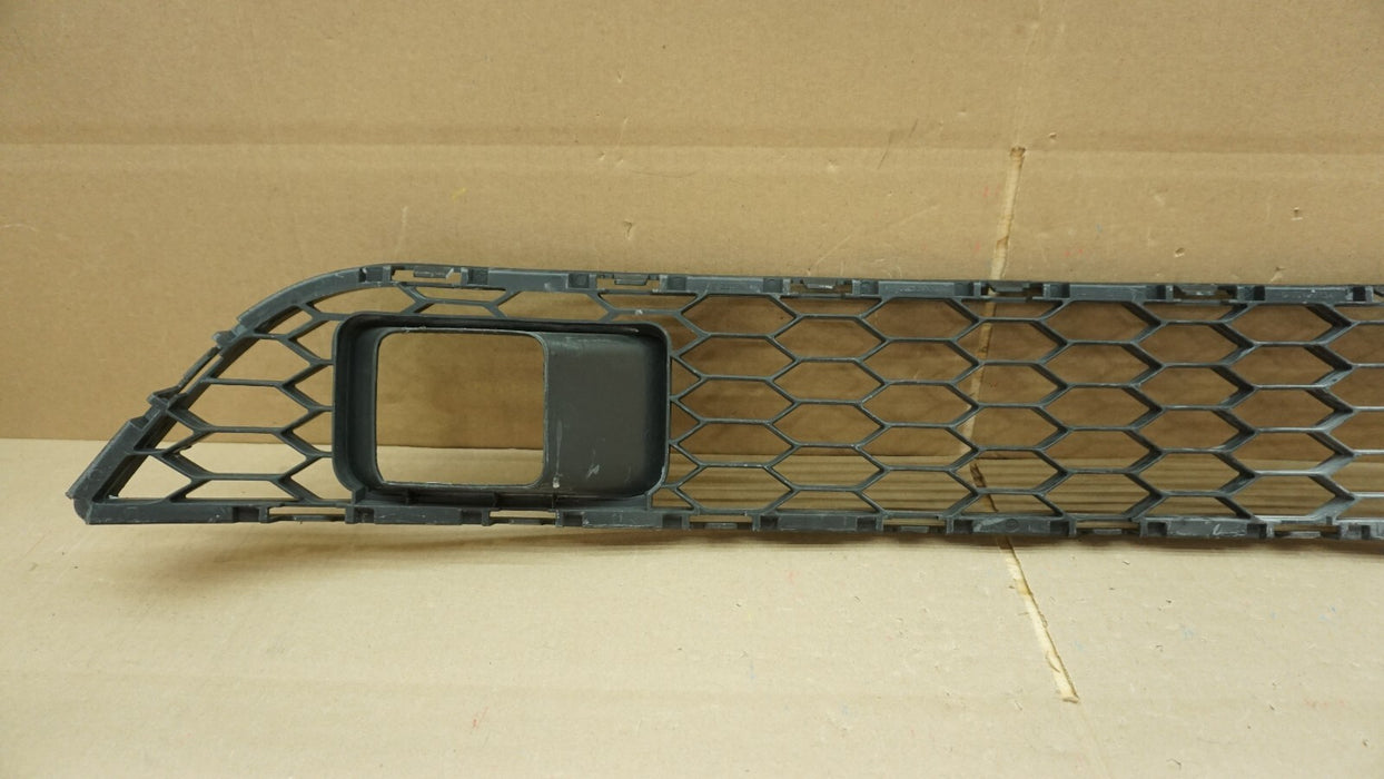 2015-2019 NISSAN SENTRA FRONT BUMPER CENTER GRILL GRILLE OEM 622544FY0A