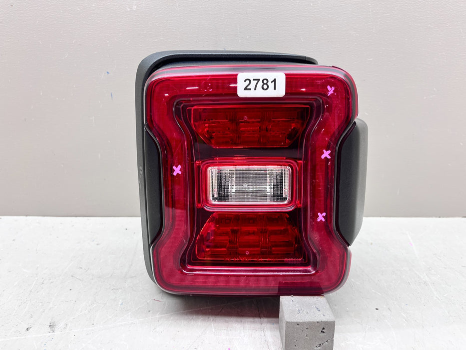 2018-2025 JEEP WRANGLER RH PASSENGER LED TAILLIGHT W/O BSD P68544528AD OEM