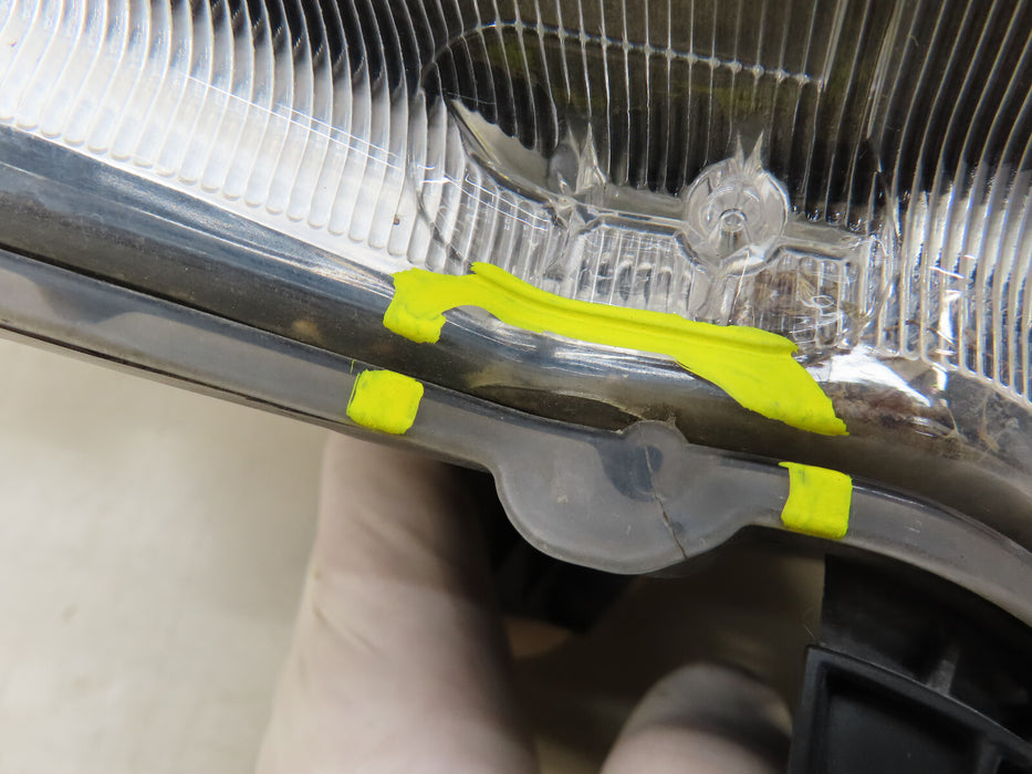 2014-2020 TOYOTA 4RUNNER FRONT LEFT DRIVER SIDE HEADLIGHT HALOGEN OEM