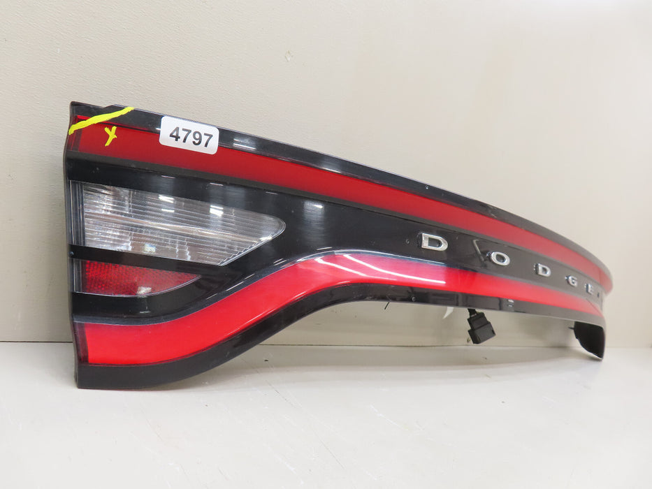 2015-2023 DODGE CHARGER REAR CENTER LAMP TAIL LIGHT BACKUP OEM 68474280AA