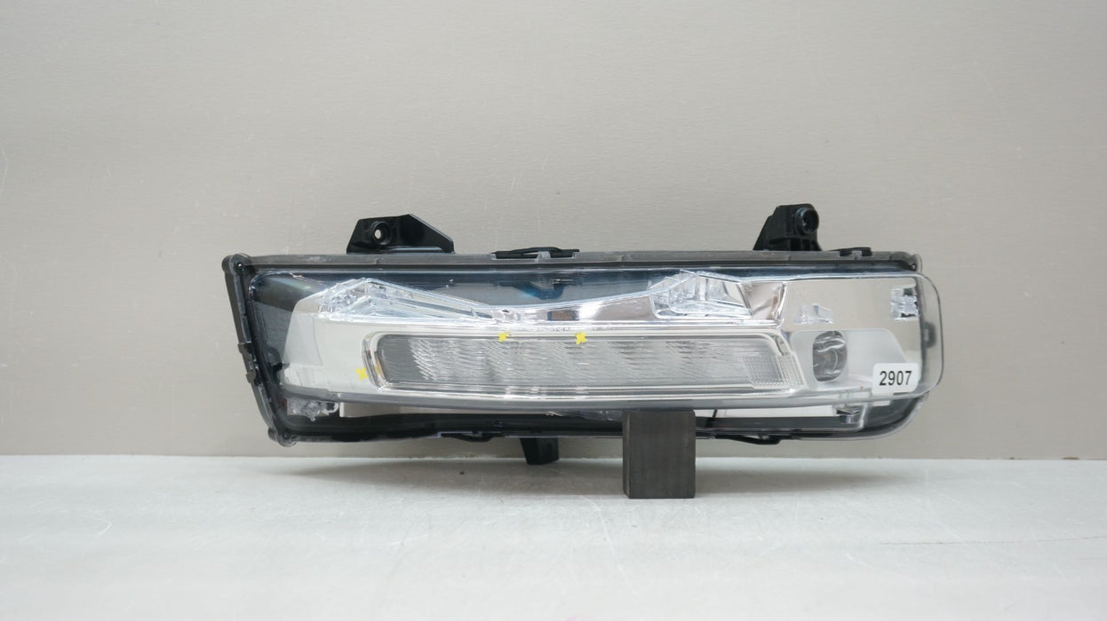 2018-2023 FORD MUSTANG FRONT RIGHT PASSENGER SIDE FOG LIGHT OEM PJR3B13201AE