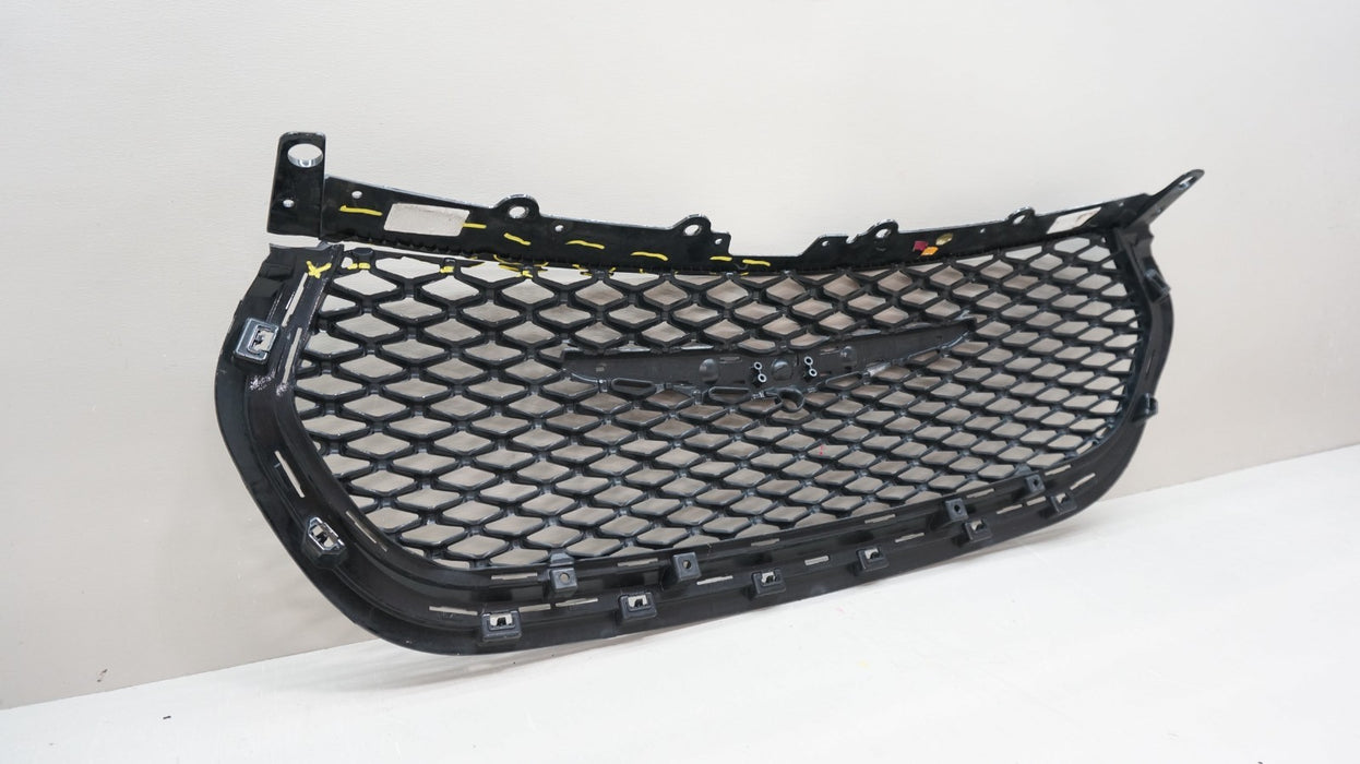 2021-2023 CHRYSLER PACIFICA FRONT BUMPER RADIATOR GRILLE OEM