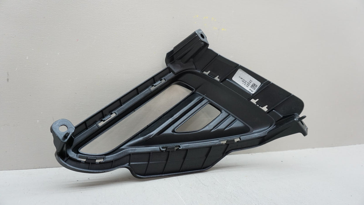 2019-2020 KIA FORTE FRONT RIGHT FOG LIGHT TRIM MOLDING OEM 19 20 K6661-M7010