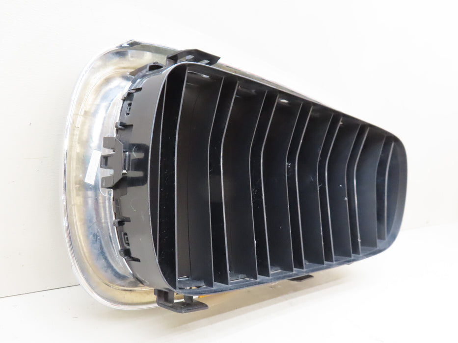 2014-2018 BMW X5 FRONT RIGHT PASSENGER SIDE RADIATOR GRILL GRILLE OEM
