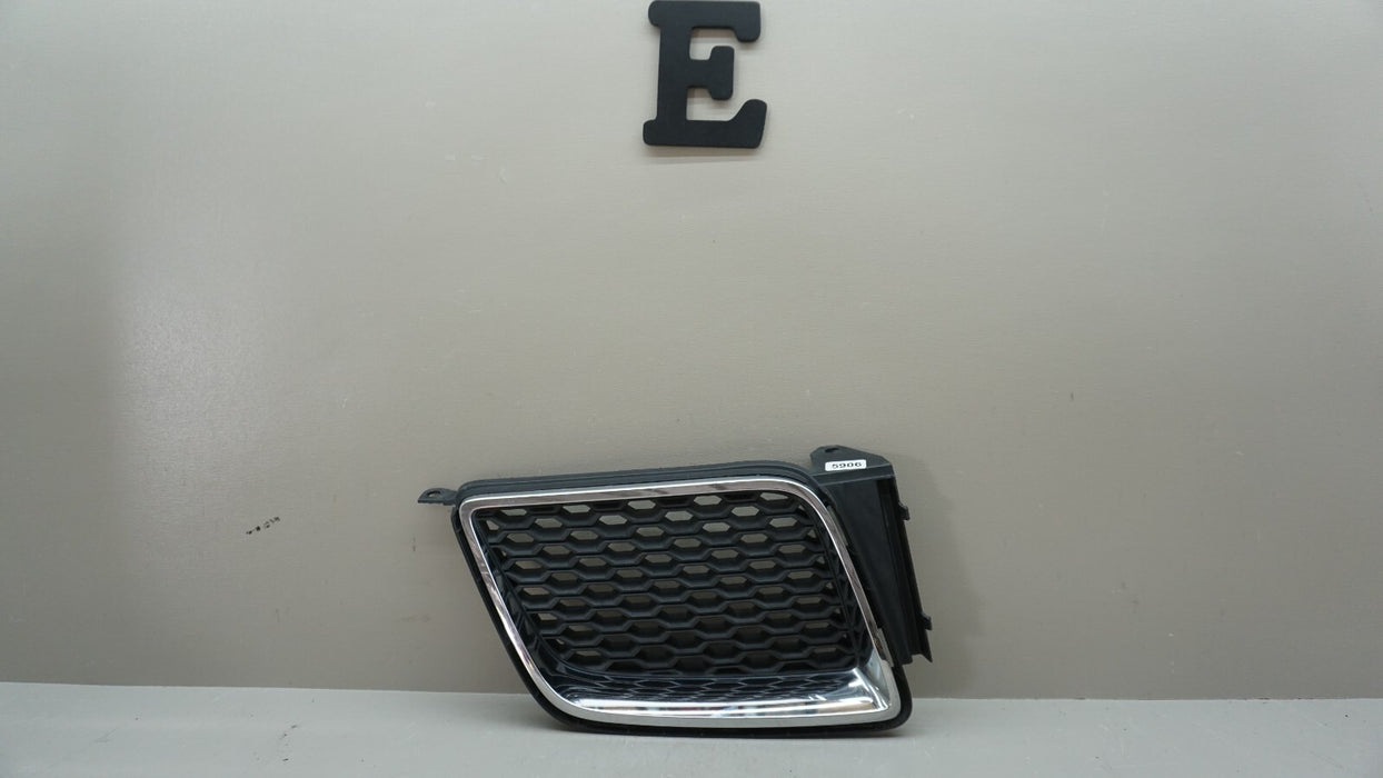 2009-2010 PONTIAC VIBE FRONT RIGHT UPPER BUMPER RADIATOR GRILLE OEM 53100-01020