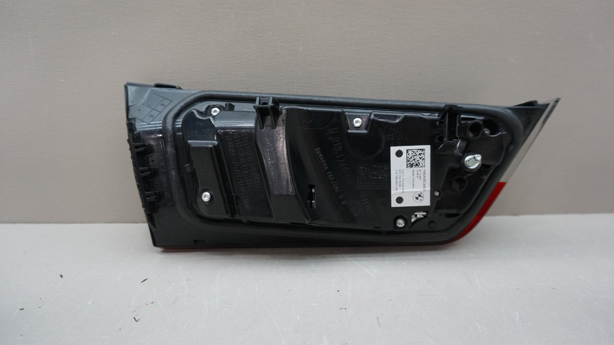 2019-2023 BMW M3 / M340I REAR RIGHT PASSENGER SIDE INNER TAI LIGHT OEM