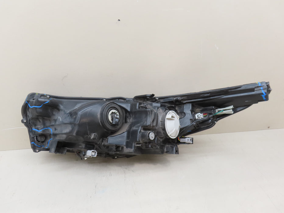 2017-2019 TOYOTA HIGHLANDER FRONT RIGHT PASSENGER HEADLIGHT HALOGEN OEM