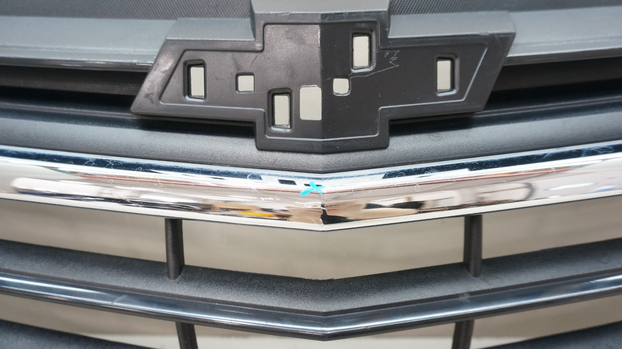 2018-2021 CHEVROLET EQUINOX FRONT BUMPER RADIATOR GRILLE OEM 84150746