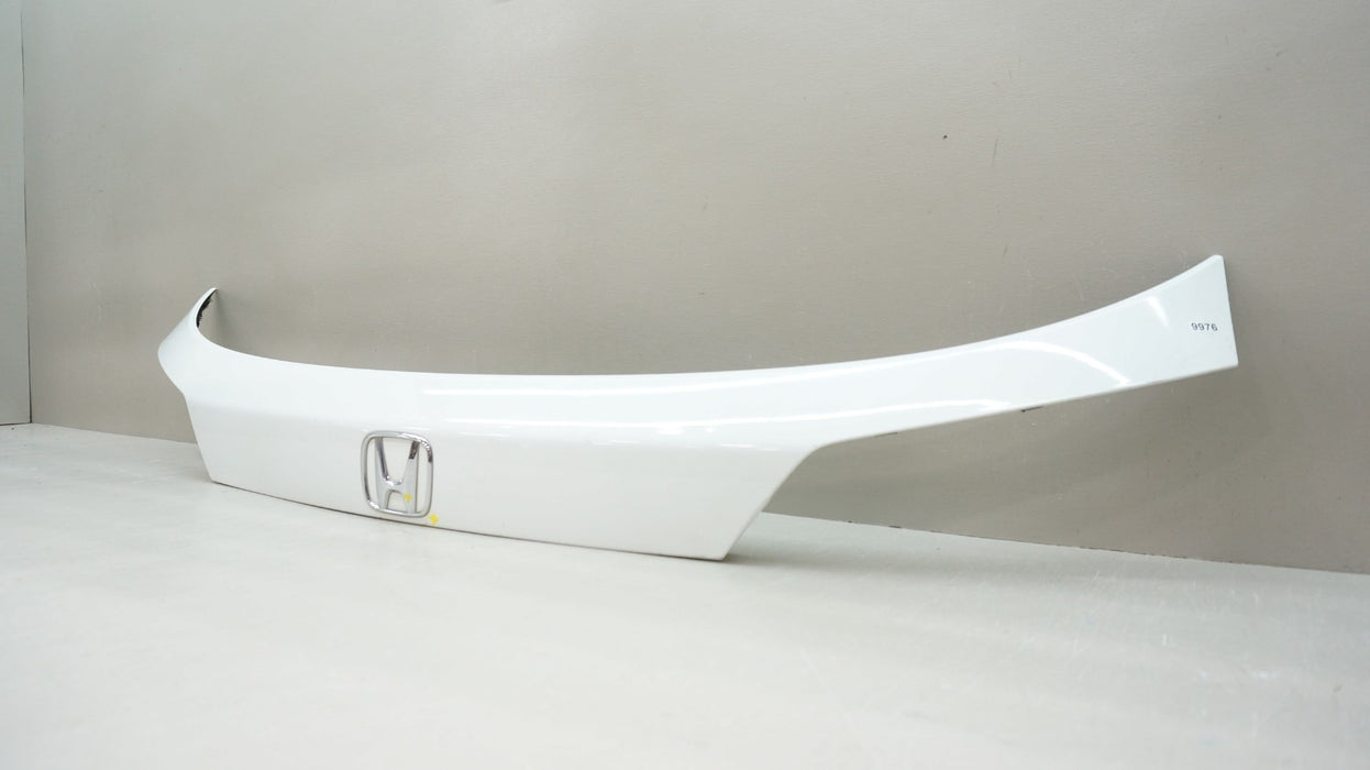 2016-2020 HONDA HRV REAR LIFTGATE TRIM MOLDING GARNISH OEM 74890-T7A-00