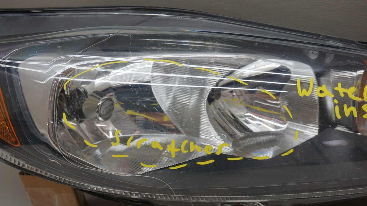 2014-2018 FORD FIESTA FRONT RH RIGHT PASSENGER SIDE HALOGEN HEADLIGHT OEM