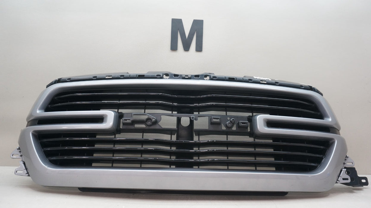 2019-2023 DODGE RAM 1500 FRONT UPPER RADIATOR GRILLE GRILL OEM 68366528A