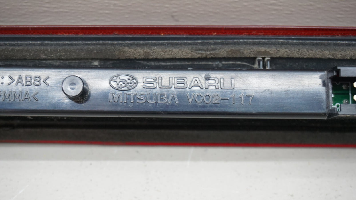 2010-2014 SUBARU OUTBACK REAR CENTER THIRD TAIL LIGHT OEM 10 11 12 13 14