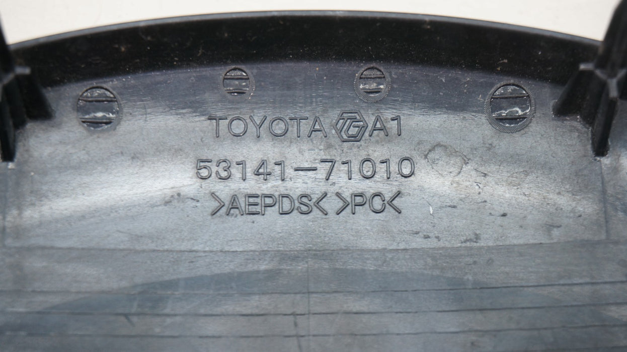 2016-2021 TOYOTA TACOMA TUNDRA LAND CRUISER FRONT GRILLE EMBLEM 53141-71010 OEM