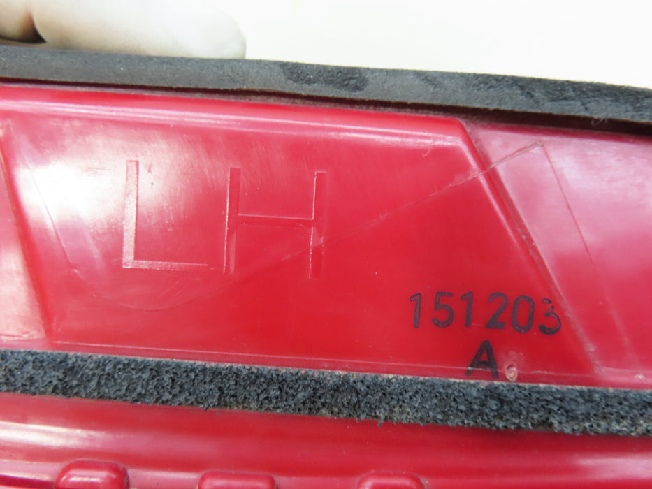 2016 2017 2018 HYUNDAI TUCSON REAR LEFT DRIVER TAIL LIGHT INNER OEM 92403-D3
