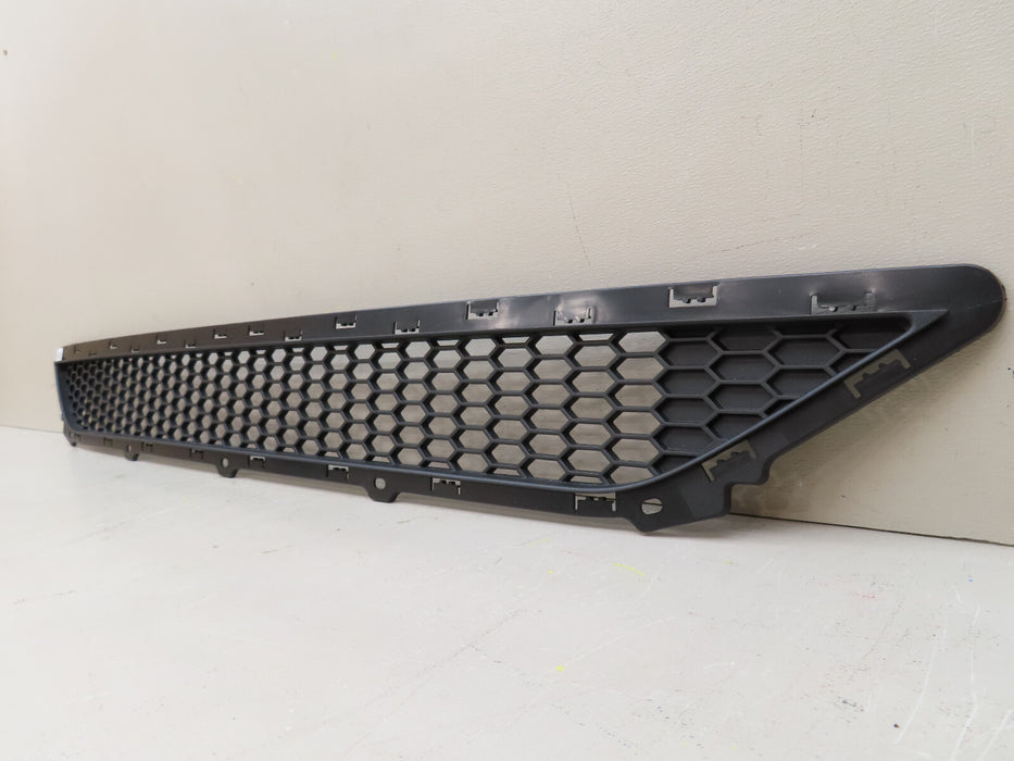 2016-2018 HYUNDAI TUCSON FRONT LOWER BUMPER GRILLE GRILL OEM 86561-D3000
