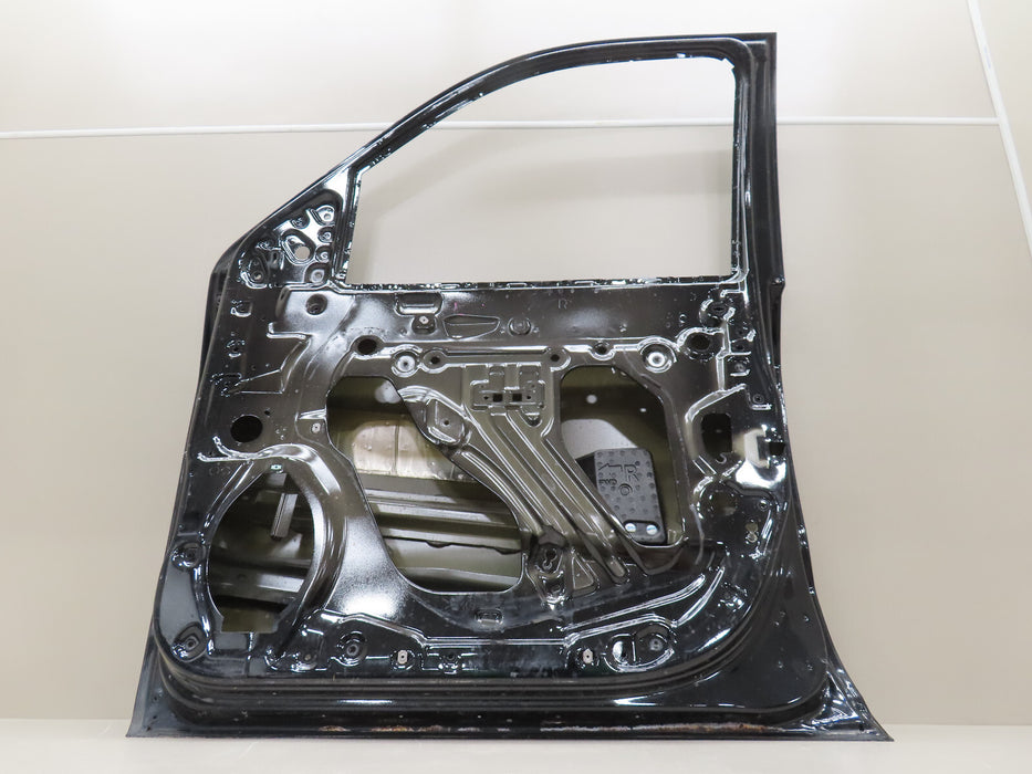 2014-2018 GMC SIERRA 1500 FRONT RIGHT PASSENGER SIDE DOOR SHEL OEM