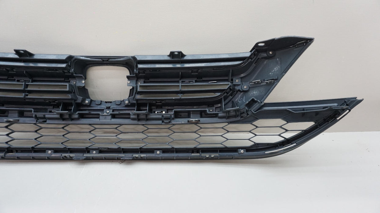 2010-2011 HONDA CRV CR-V FRONT BUMPER MAINE GRILLE OEM 71121-SXS-A0