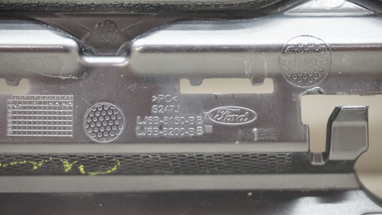 2020-2022 FORD ESCAPE FRONT BUMPER RADIATOR GRILLE GRILL OEM LJ6B-8150-BBW