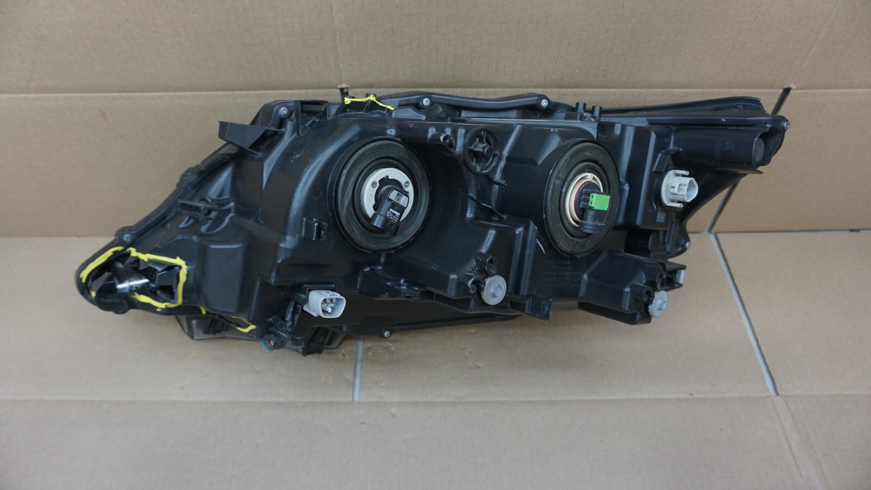 2013-2015 LEXUS RX350 RX450H FRONT RIGHT PASSENGER SIDE HEADLIGHT HALOGEN OEM