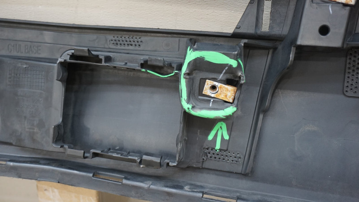 2017-2019 CADILLAC XT5 REAR BUMPER COVER PANEL W/ SENSOR HOLE OEM 84102921