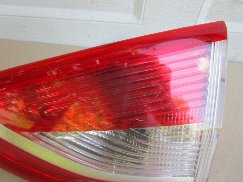 13 14 15 16 FORD ESCAPE REAR RIGHT PASSENGERS SIDE TAIL TRUNK LIGHT OEM