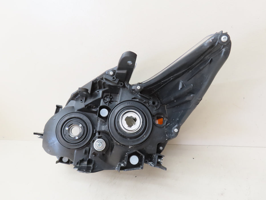 2012 2013 2014 2015 TOYOTA PRIUS FRONT RIGHT PASSENGER HEADLIGHT AFTERMARKET