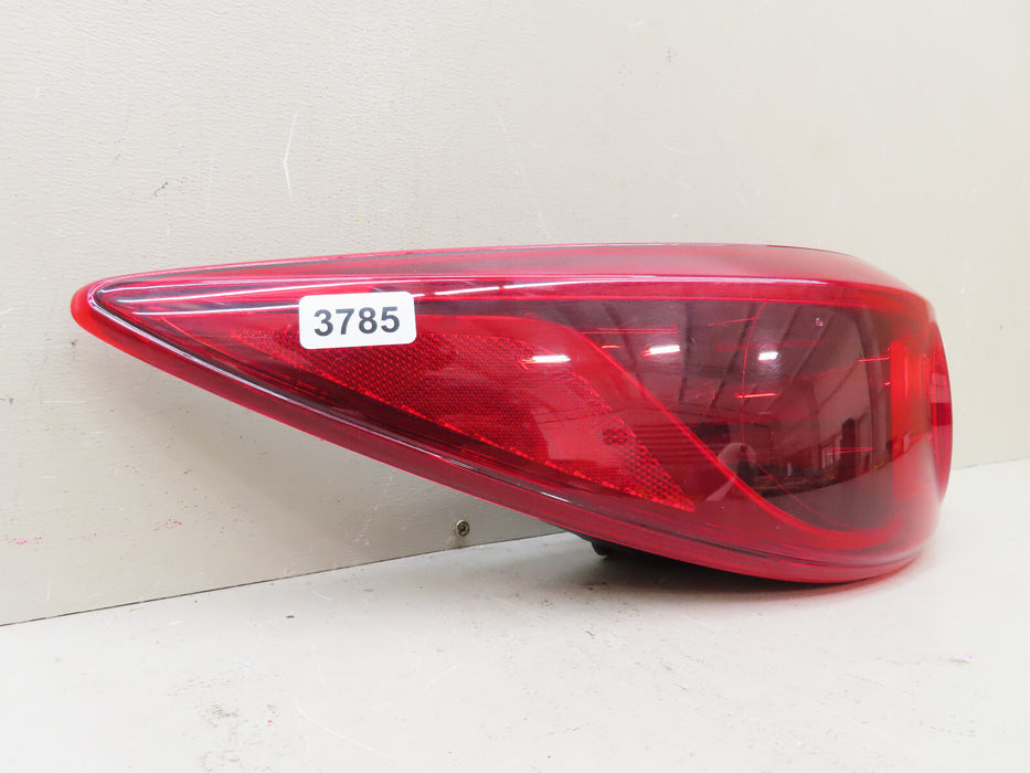 2014-2018 MAZDA 3 HATCHBACK REAR LEFT DRIVER SIDE TAIL LIGHT LAMP OEM 220-41983