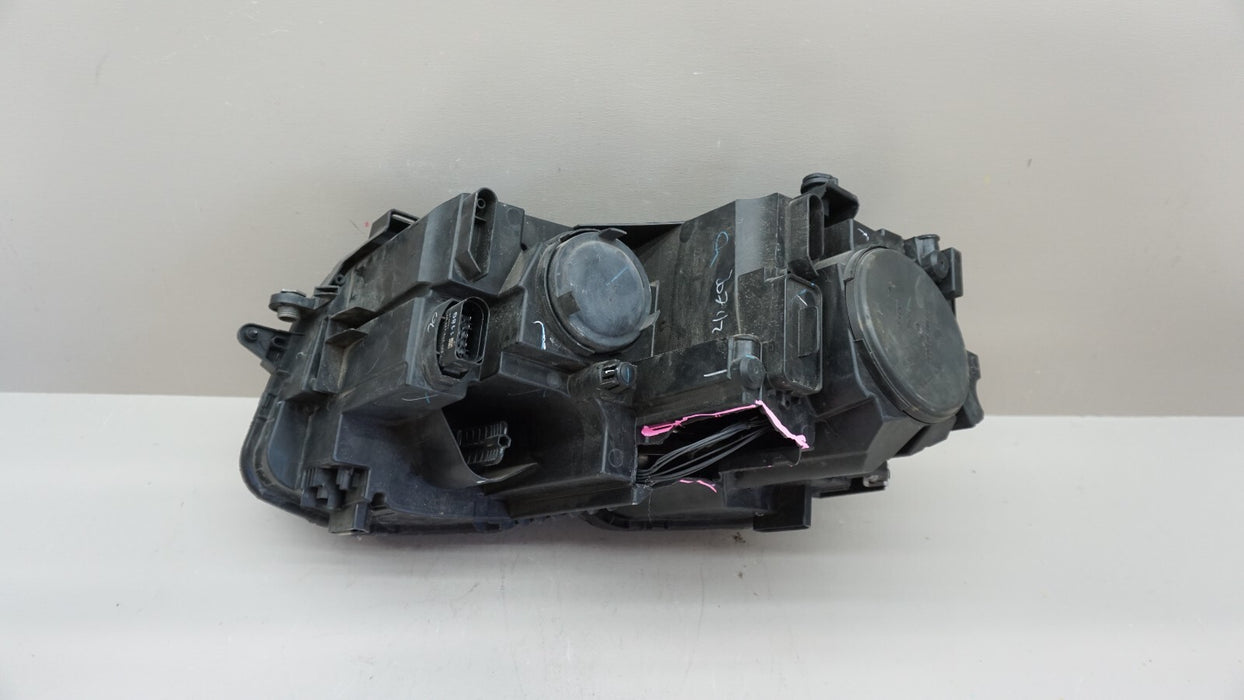2018-2020 VOLKSWAGEN TIGUAN FRONT RIGHT HEADLIGHT LAMP HALOGEN OEM 5NL941006