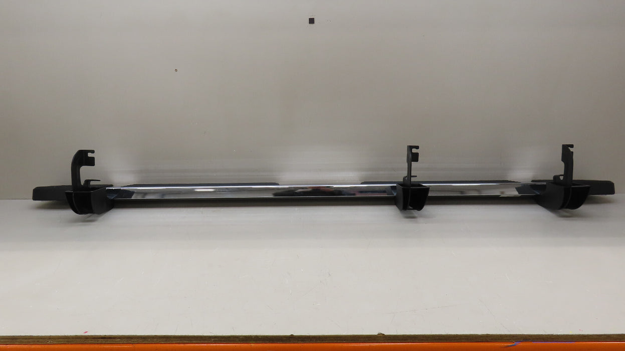 2020-2024 CHEVROLET /GMC  1500 FRONT LEFT RUNNING BOARD ROCKER PANEL OEM
