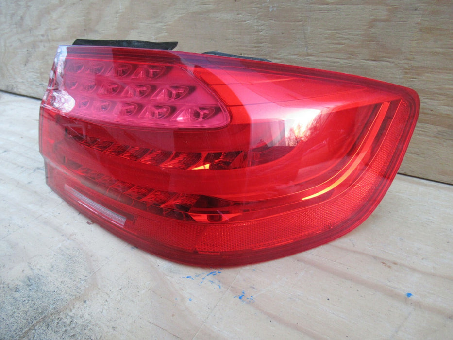 2011-2013 BMW 328I 335I E92 RIGHT PASSENGER SIDE TAIL LIGHT STOP BRAKE LAMP OEM
