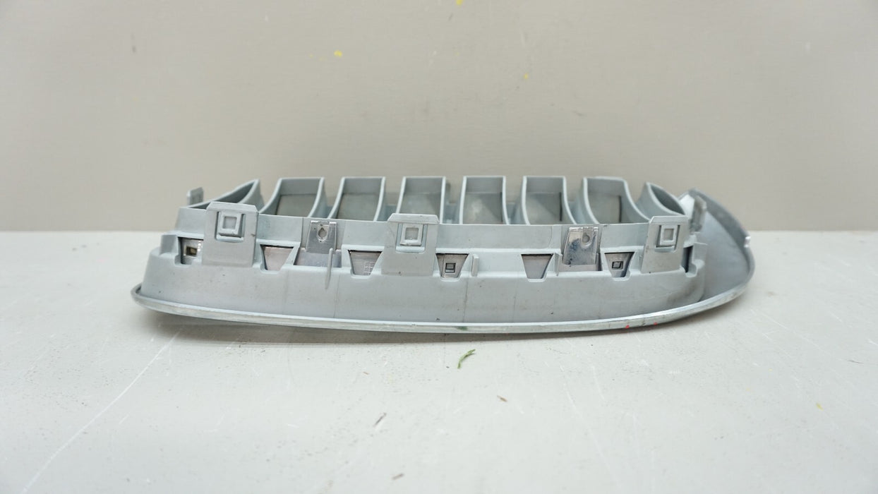 2011-2014 BMW X3 F25 FRONT RH RIGHT SIDE RADIATOR KIDNEY GRILLE OEM 51117210726